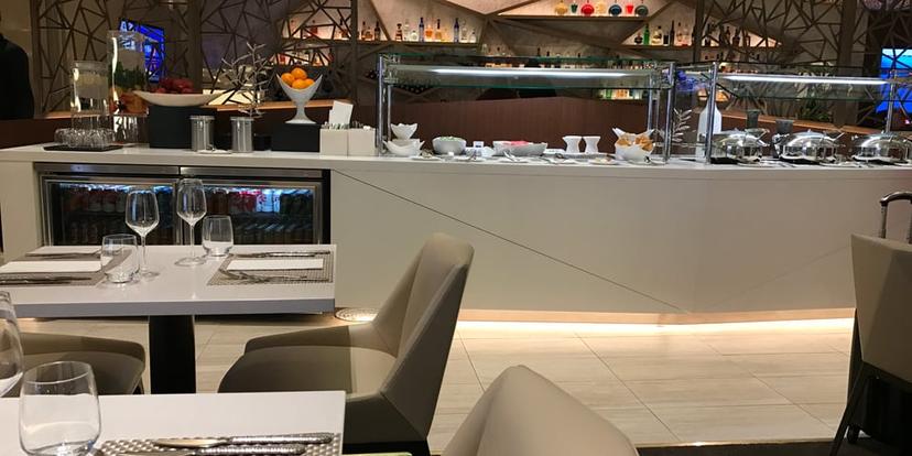 Etihad Airways First & Business Class Lounge image 1 of 5