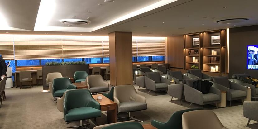 Asiana Airlines Lounge image 4 of 5
