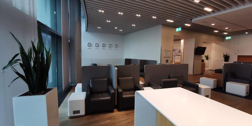 Lufthansa Business Lounge (Schengen, Gate A13) image 3 of 5