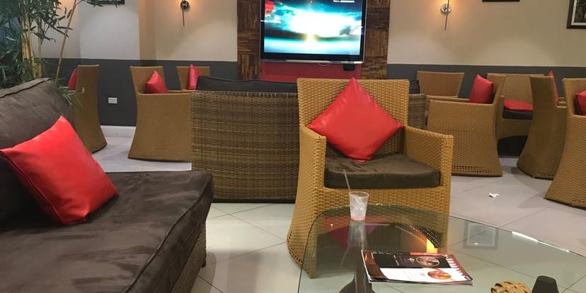 Club Mobay Arrivals Lounge image 5 of 5