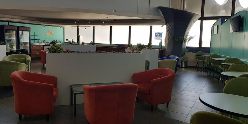 Airlines Executive Lounge image 2 of 5