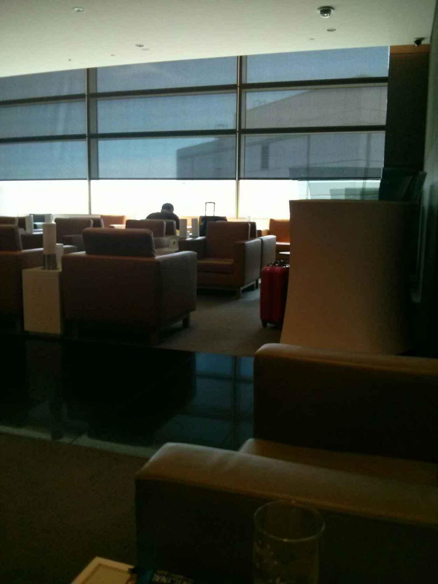 Cathay Pacific First and Business Class Lounge image 21 of 74
