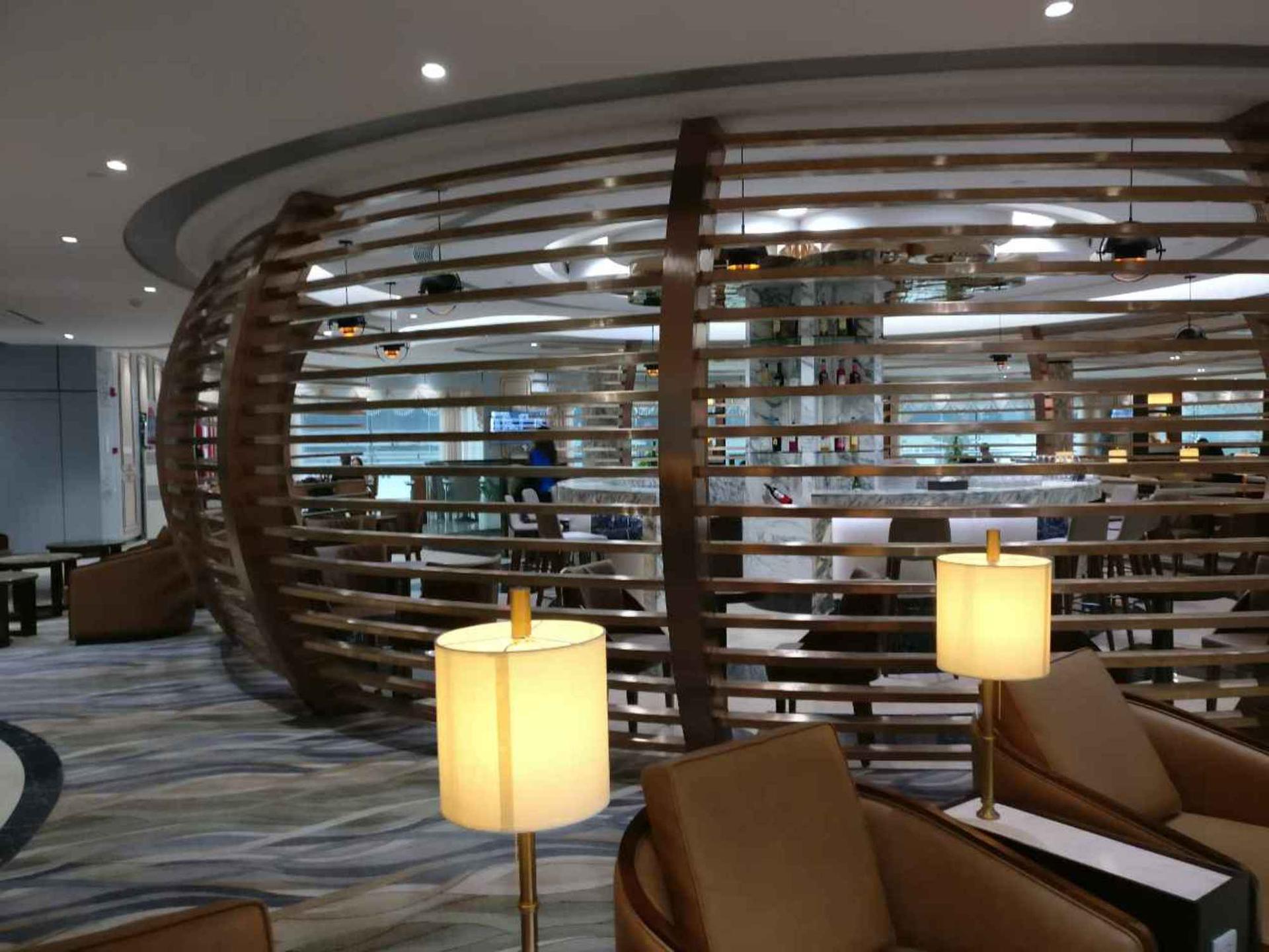 No. 1 First and Business Class Lounge image 4 of 7