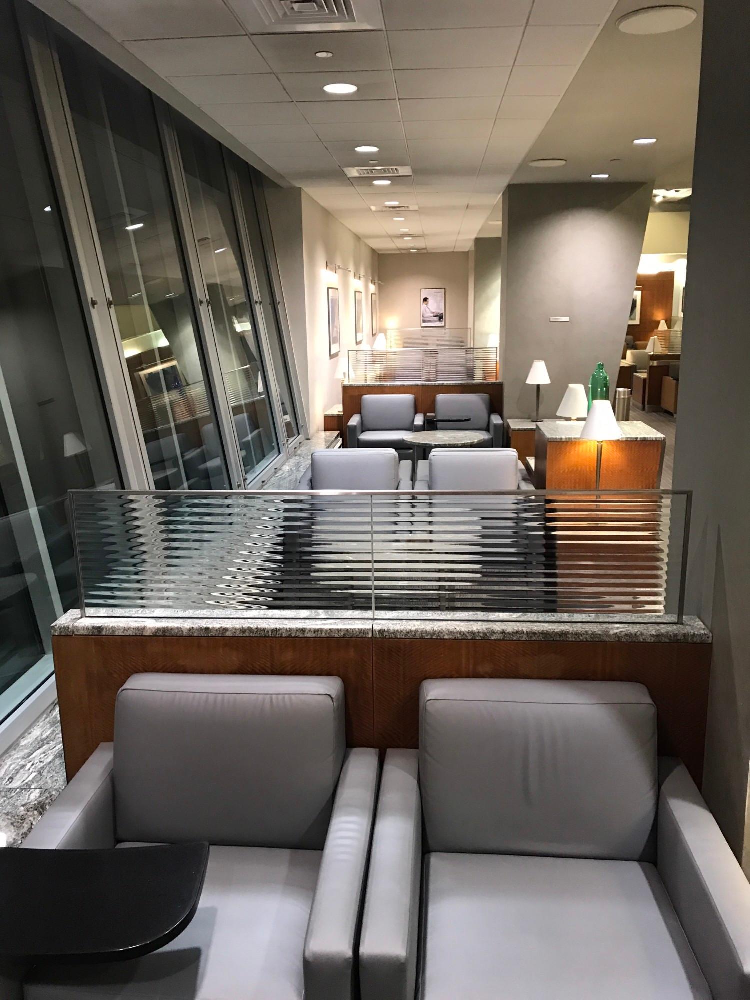American Airlines Admirals Club image 38 of 48