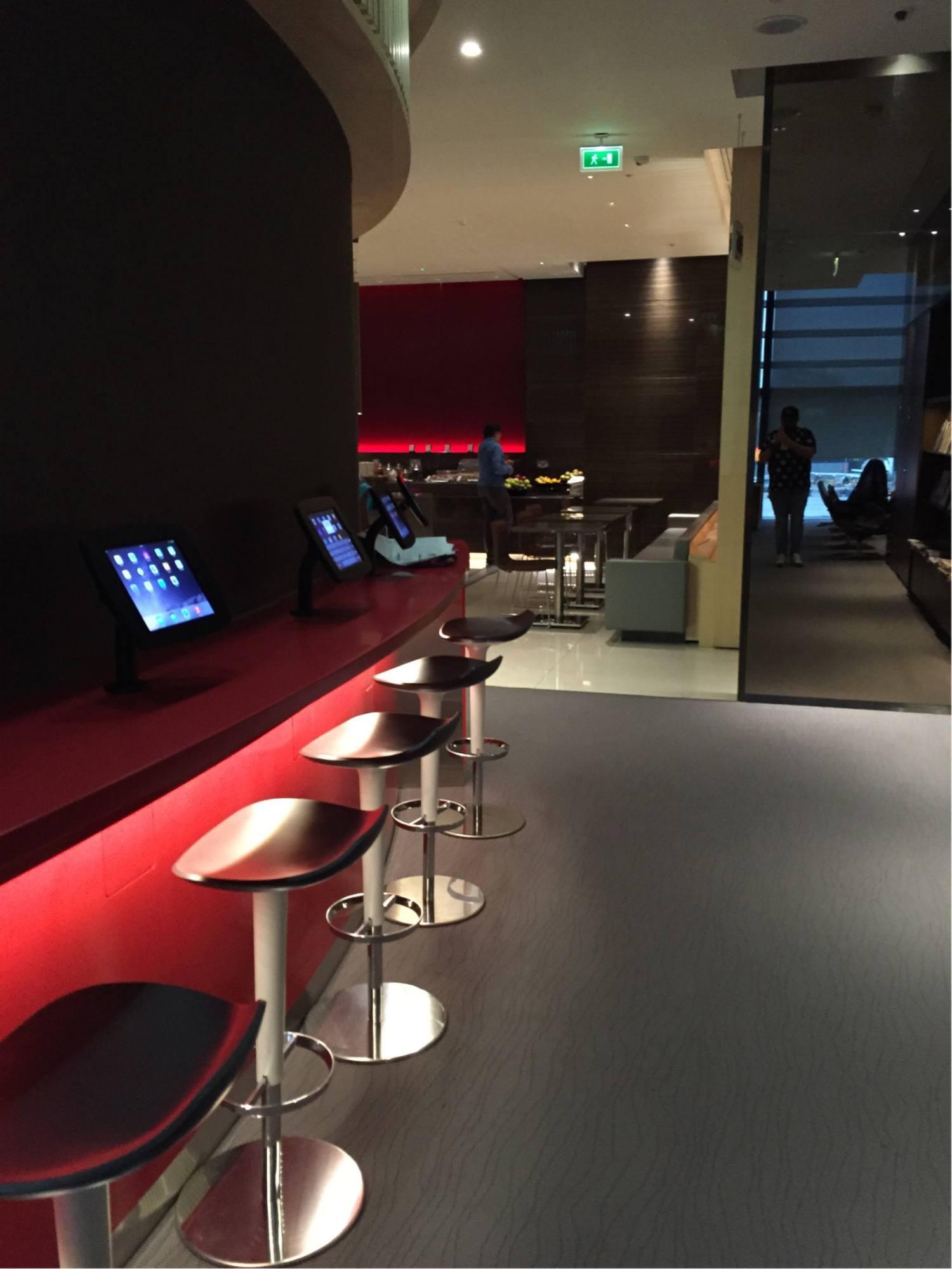 Air Canada Maple Leaf Lounge image 21 of 27