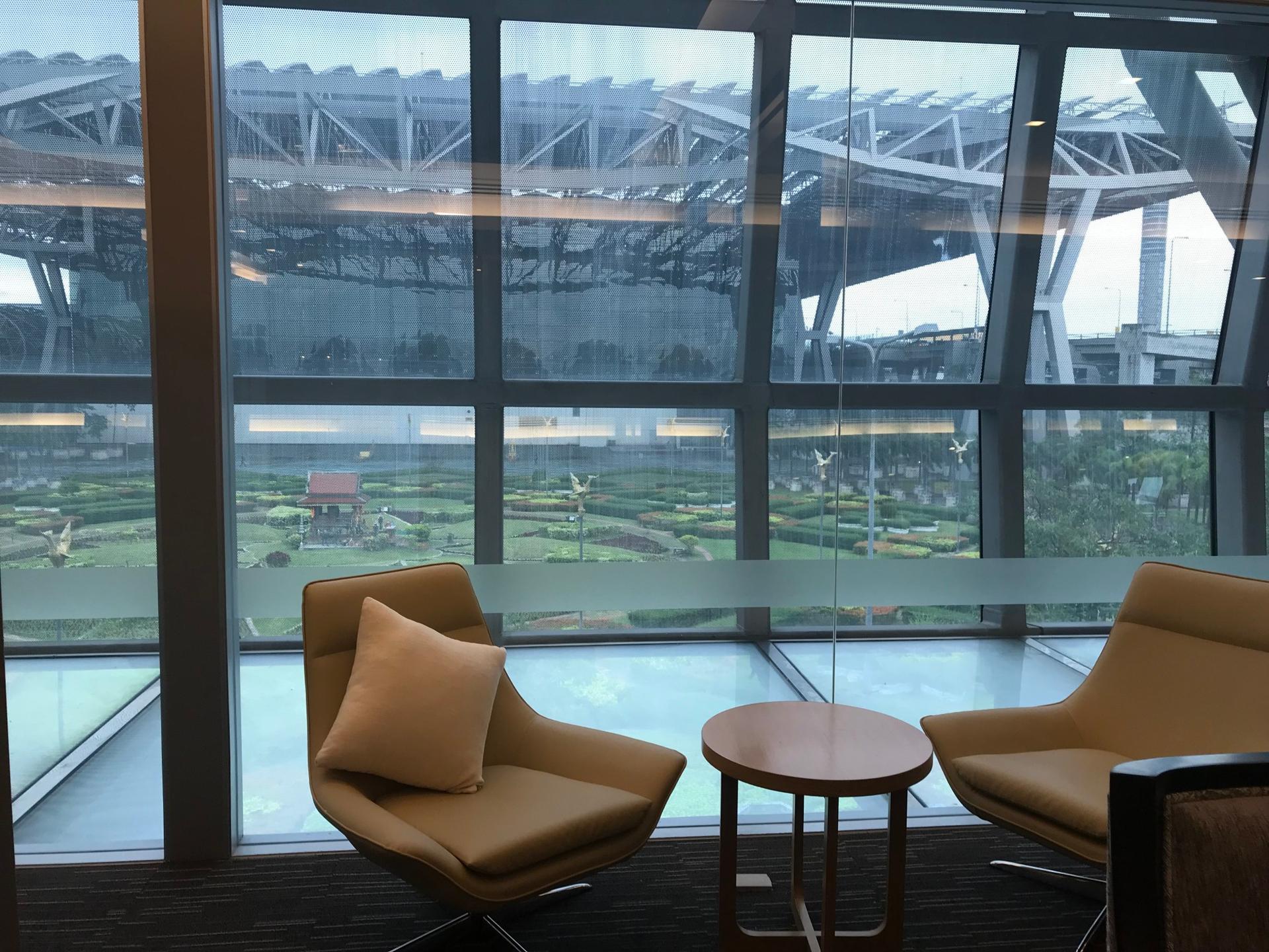 Miracle First and Business Class Lounge (A1) image 13 of 18