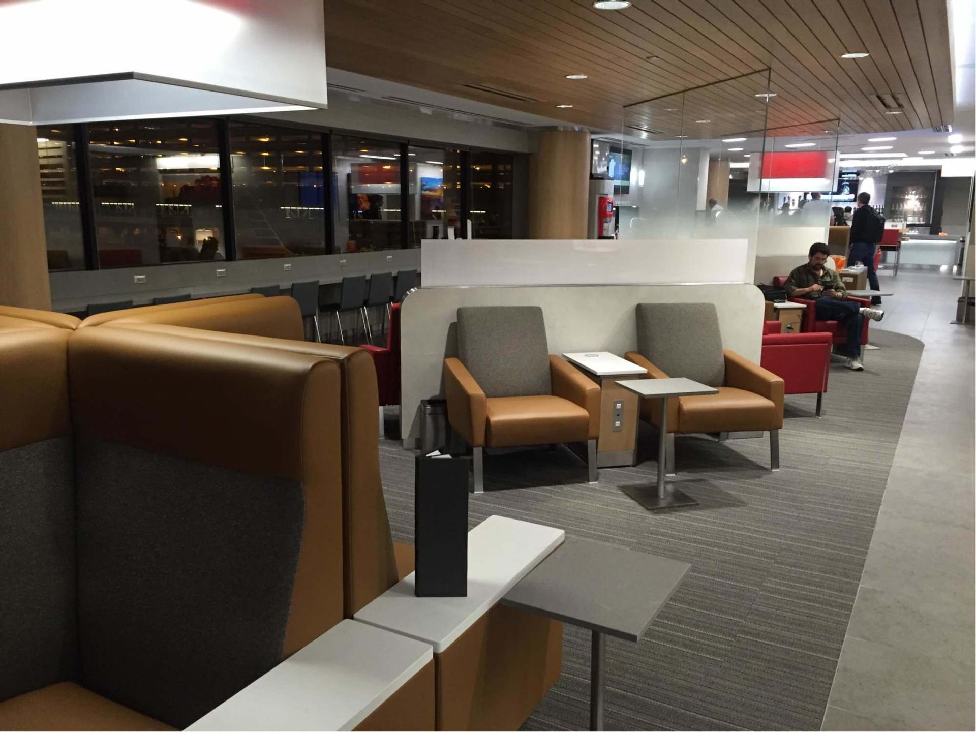 American Airlines Admirals Club (Gate A7) image 1 of 25