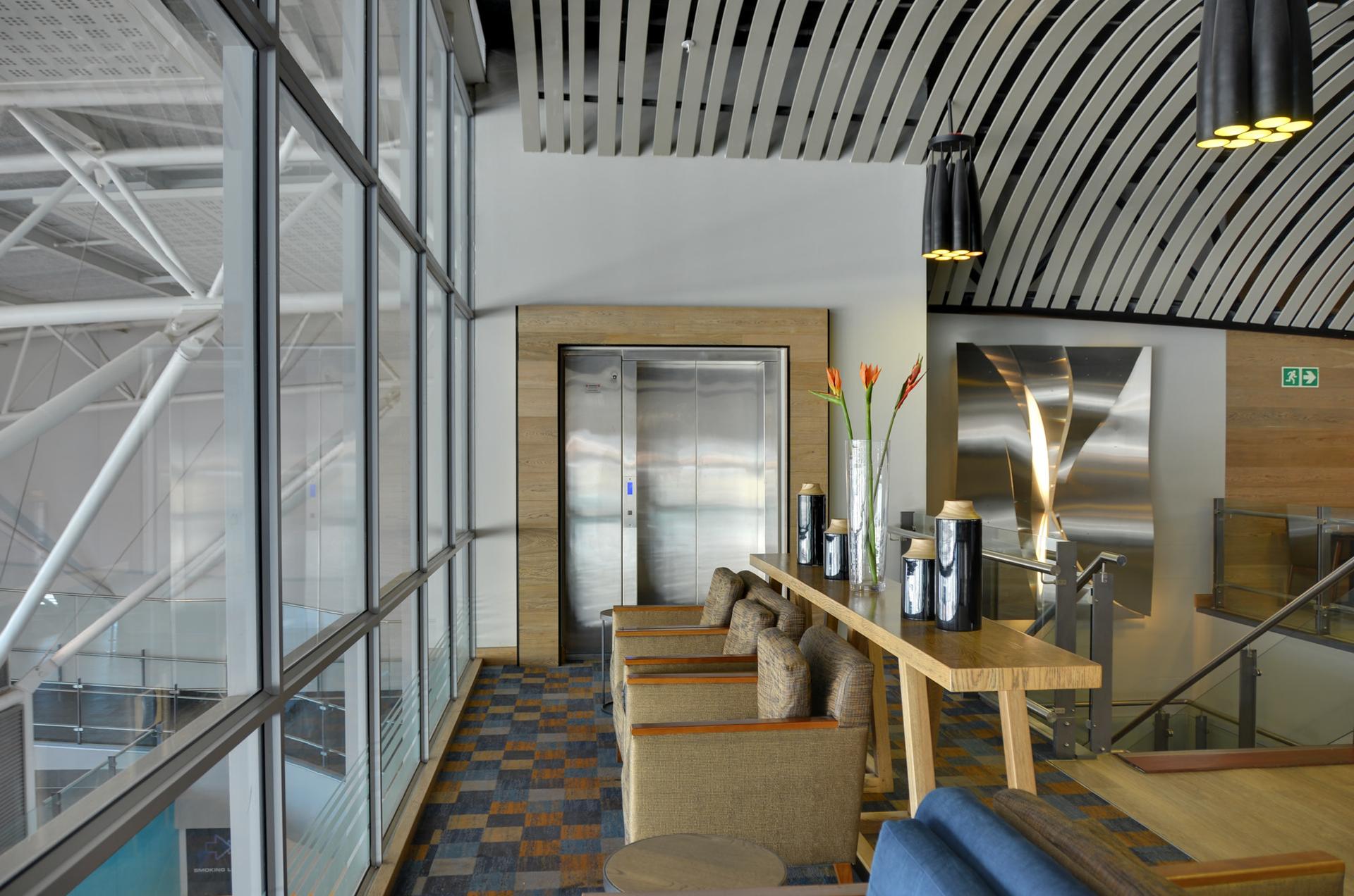 CPT International Sky Lounge image 4 of 15