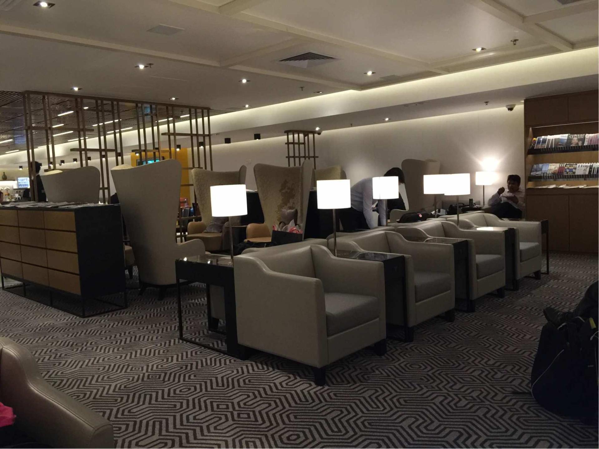 Singapore Airlines SilverKris Business Class Lounge image 5 of 68