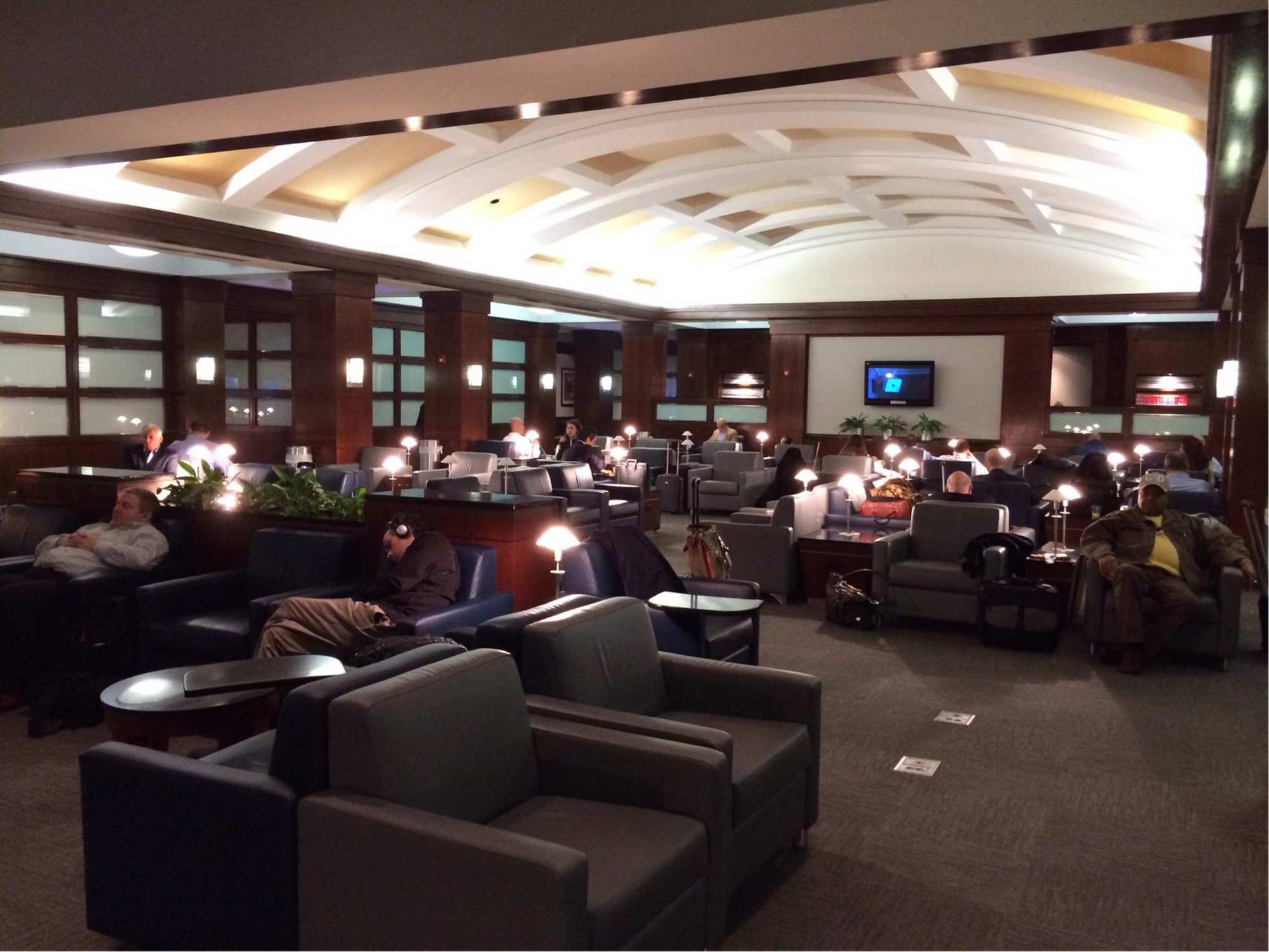 American Airlines Admirals Club image 2 of 37