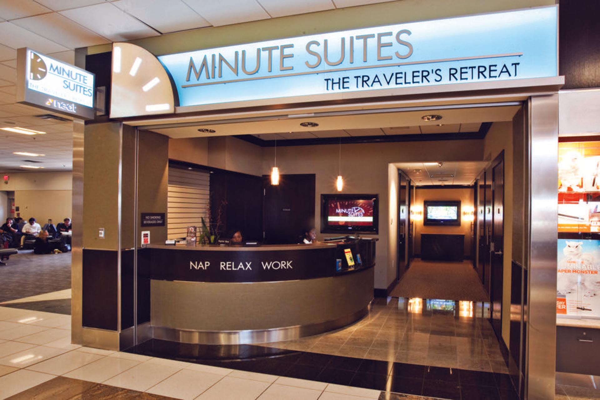 Minute Suites (Gate B15) image 11 of 19