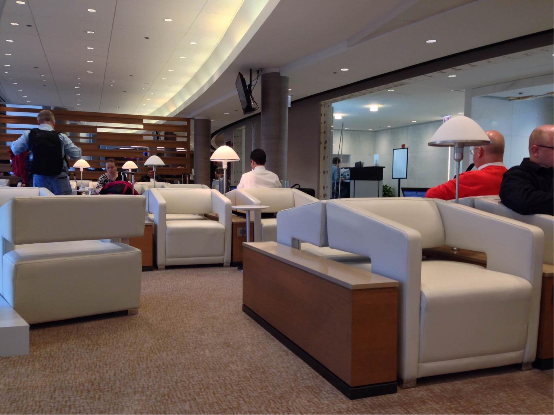 American Airlines Admirals Club image 6 of 50