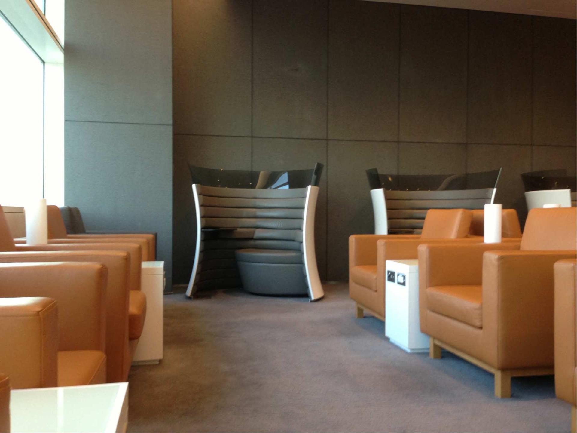 Cathay Pacific First and Business Class Lounge image 8 of 74