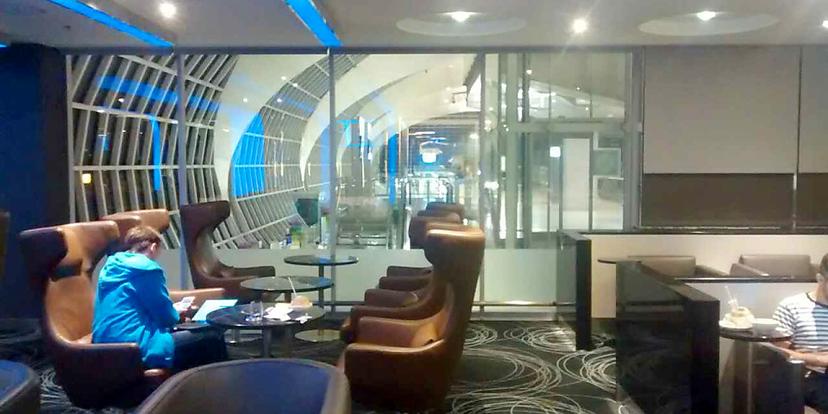 EVA Air Lounge