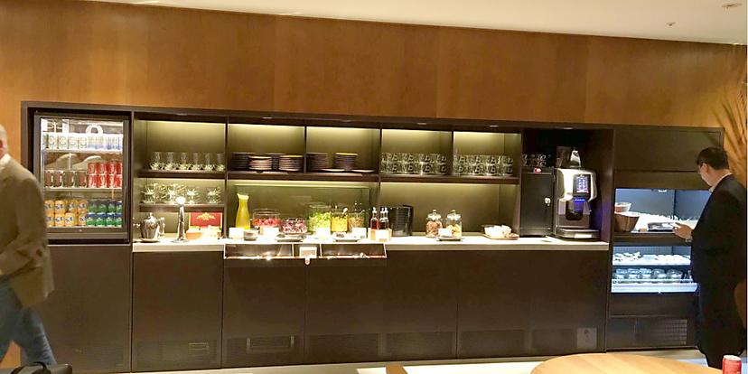 Cathay Pacific Lounge 