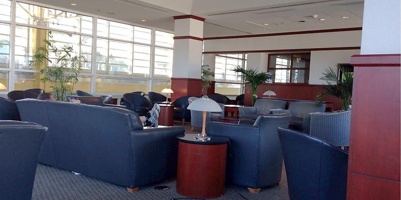 American Airlines Admirals Club image 3 of 5