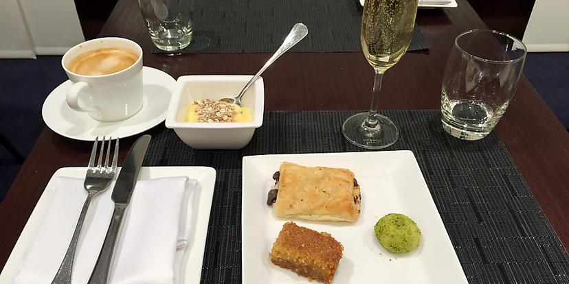 Etihad Airways First and Business Class Lounge
