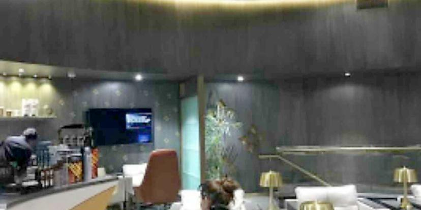 Bank Alfalah Premier Lounge (Domestic)