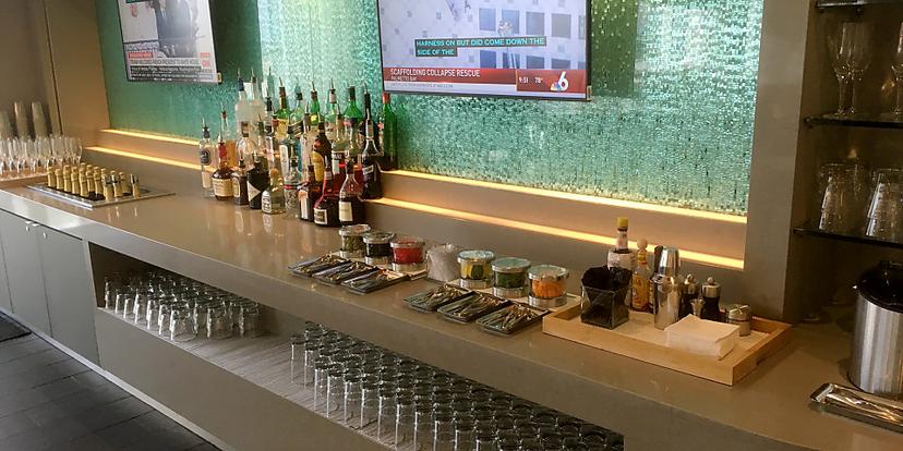 American Airlines Flagship First Dining