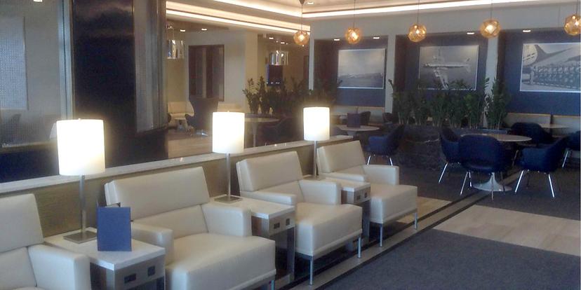 United Global Services Lounge 