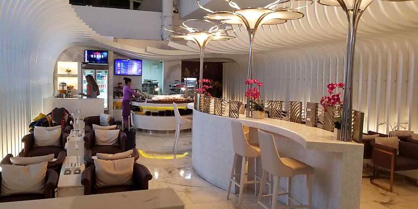 Thai Airways Royal Orchid Lounge image 3 of 5