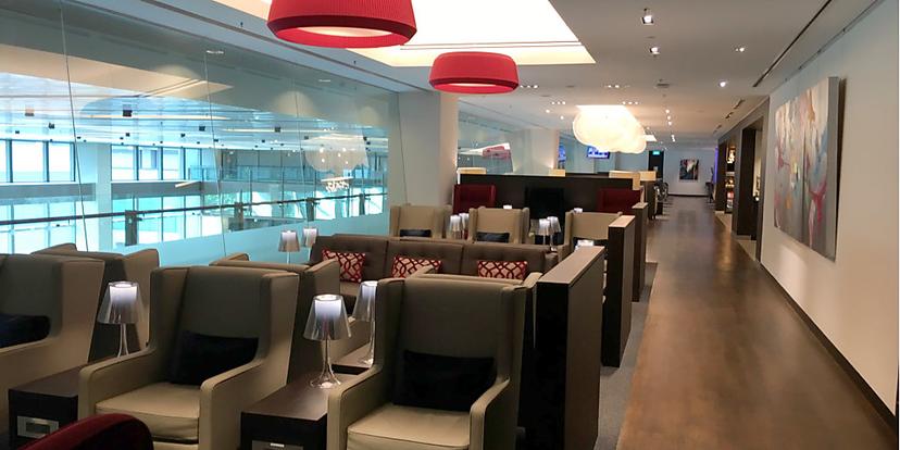 British Airways Singapore Lounge and Concorde Bar image 1 of 5