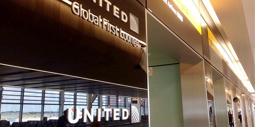 United Global Services Lounge 
