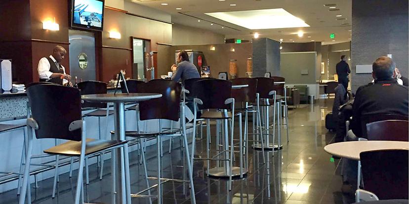 American Airlines Admirals Club image 2 of 5