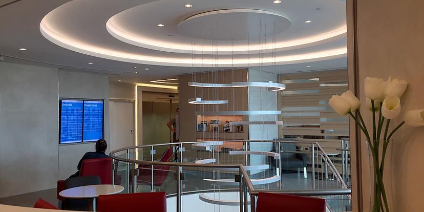 American Airlines Admirals Club image 2 of 4