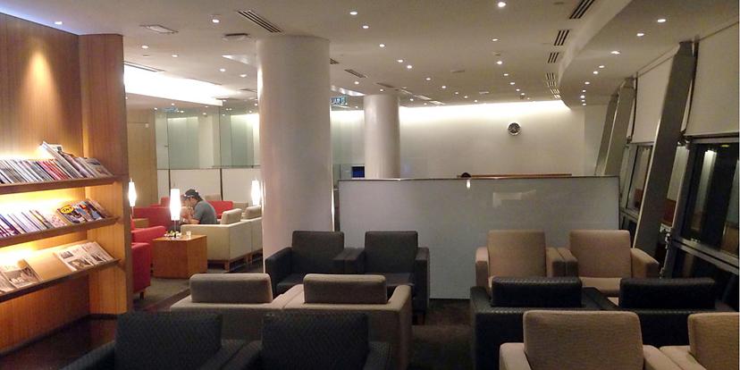 Cathay Pacific First and Business Class Lounge 