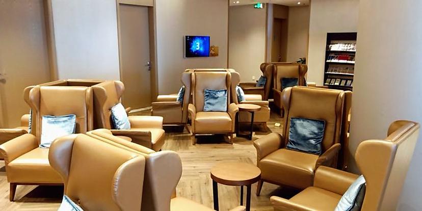Shenzhen Airport First Class Lounge (Joyee 3)